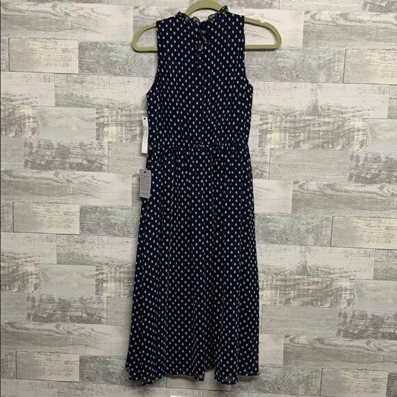 Maggy London Tie Waist Dress - Picture 7 of 7